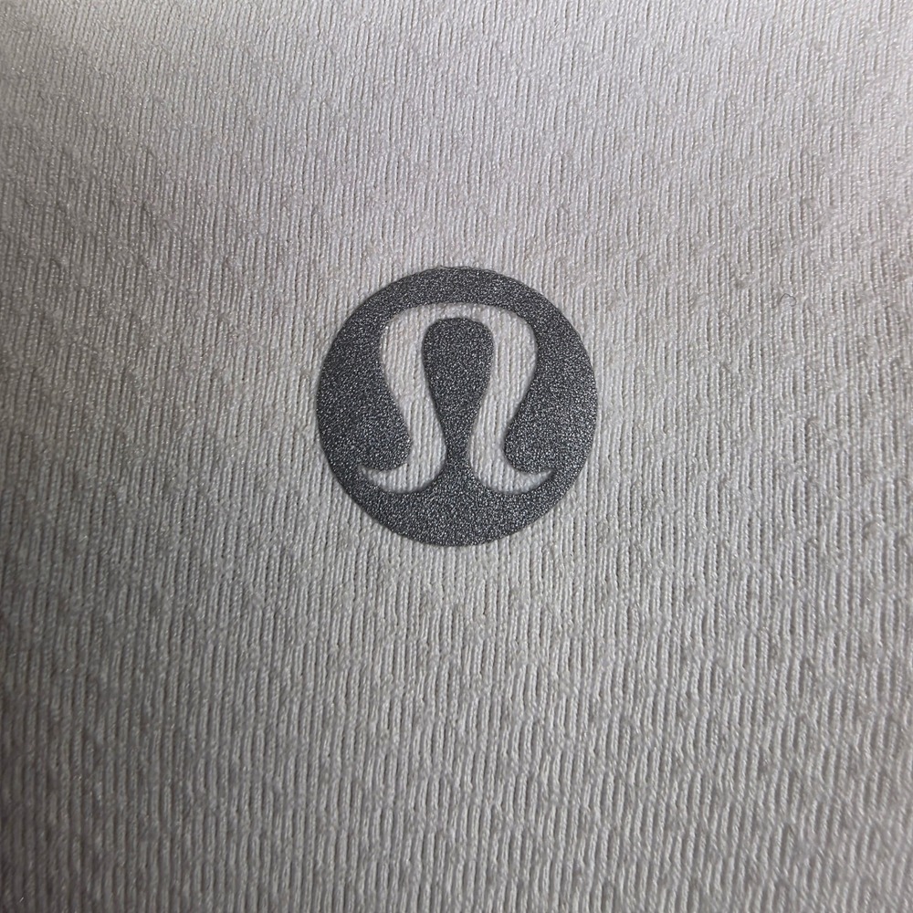 Lululemon White Muscle Love Long Sleeve Crop Top Mirrored Logo Graphic Size 4 - Picture 4 of 8